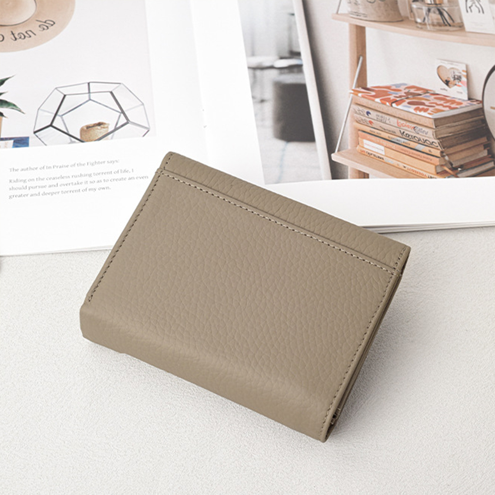 Carteira Feminina de Couro de  - Bifold Leather Wallet avaliação e preço